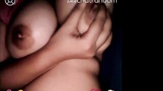 Indian - Telangana girl shows her sexy tits.