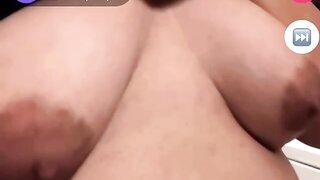 BBW shows tits and ass on monkey app