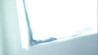 Milf from Sri Lanka shows Pussy and Tits