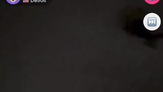 Pretty 18 year old flashes me