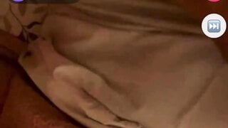 Ebony girl pulls out her nice tits for me on monkey app