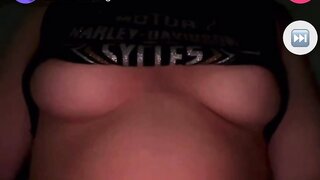 26 year old girl shows me her tits on monkey app