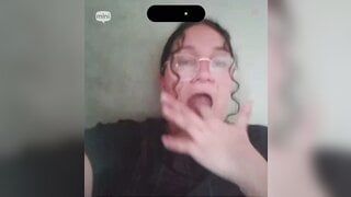 Minichat WIN Brasilian Teen big tits