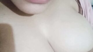 Indonesian BBW MILF entertaining me on Ome.tv