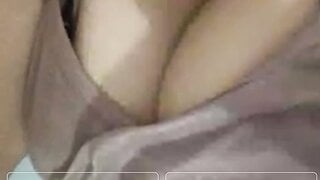 Girl flashes me on ome.tv