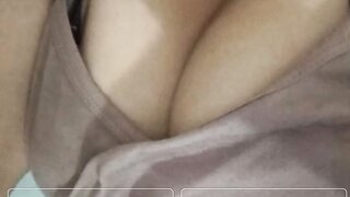 Girl flashes me on ome.tv