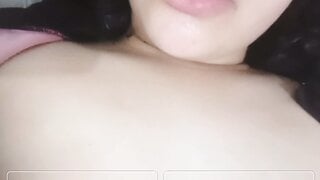 ome.tv teen shows me her great boobs