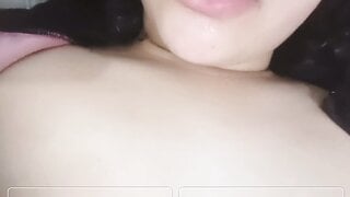 ome.tv teen shows me her great boobs