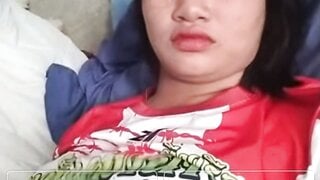 Thailand girl flashes me on ome.tv