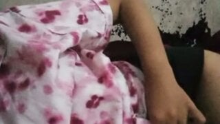 Indonesian shows off her great body on ome.tv
