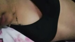 Indonesian shows off her great body on ome.tv