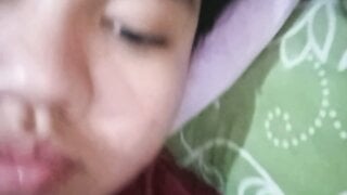 Indonesian BBW takes her tits out