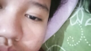 Indonesian BBW takes her tits out