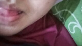 Indonesian BBW takes her tits out
