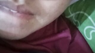 Indonesian BBW takes her tits out
