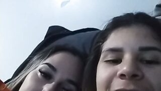 Married MILF flashes me in front of her friend on ome.tv