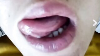 Hot Indian girl fingering on flingster