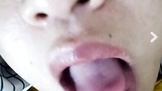 Hot Indian girl fingering on flingster