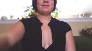 Blair Plays SPICY Omegle Game (2015)