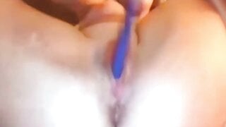Alexis Plays SPICY Omegle Game (2016)