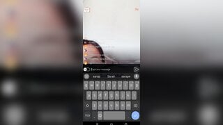 Asian teen show her pussy