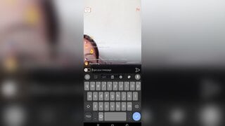 Asian teen show her pussy