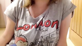 Hannah Plays SPICY Omegle Game (2015)