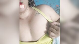 Philippnes girl showing boobs