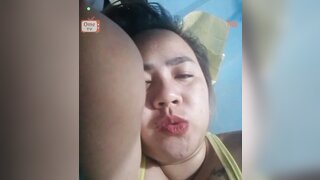 Philippnes girl showing boobs