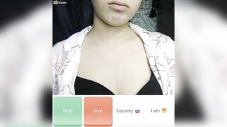 Russian teen flashes tits