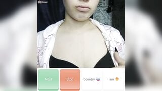Russian teen flashes tits
