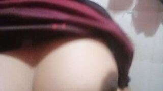 Perfect Indonesian flashes tits on ome.tv