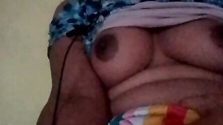 Indian Teen Show Tits on Chatrandom