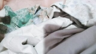 Indonesian slut shows everything off on OmeTV