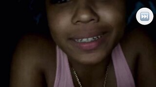 Pretty ebony flashes boobs on monkey.app