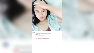 Indonesian Teen Girl shows boobs on ometv