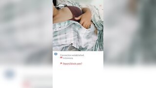 Indonesian Teen Girl shows boobs on ometv