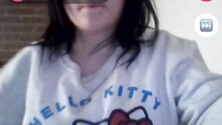 Chubby girl shows boobs and ass on monkey app
