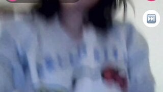 Chubby girl shows boobs and ass on monkey app