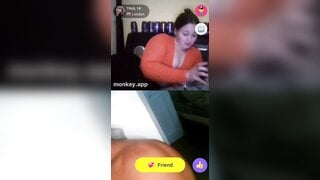 White uk chick shows vids and tits