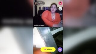 White uk chick shows vids and tits