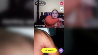 White uk chick shows vids and tits