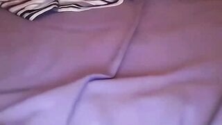 Andy Plays SPICY Omegle Game (2013)