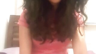 Saphire Plays SPICY Omegle Game (2013)