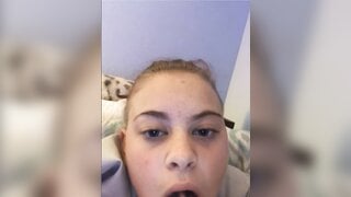 Cute 18Yo Plays