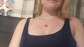 21Yo UK Girl Plays
