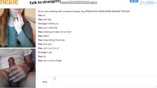 Omegle: Girl Knows What To Do