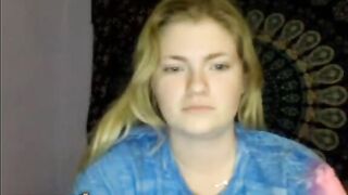 Sexy Omegle Slut With Her Toy
