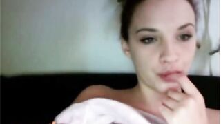 Omegle Girl Masturbates For Me...