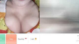 Indonesian Slut Show in Ometv
